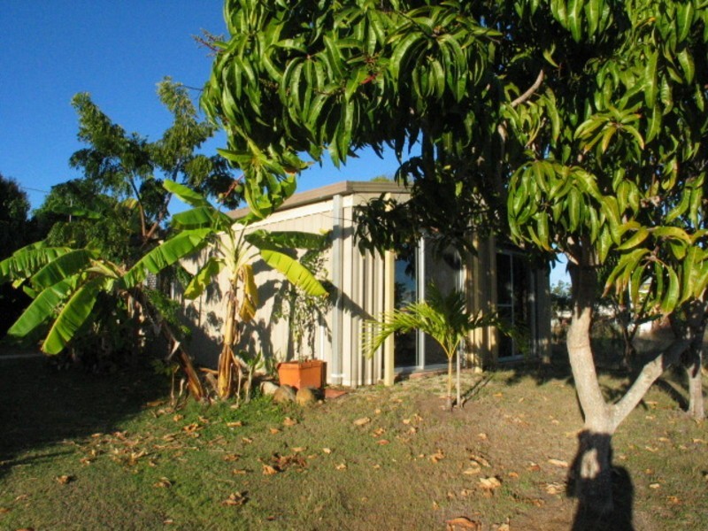 8 Wentworth Street, Bowen QLD 4805
