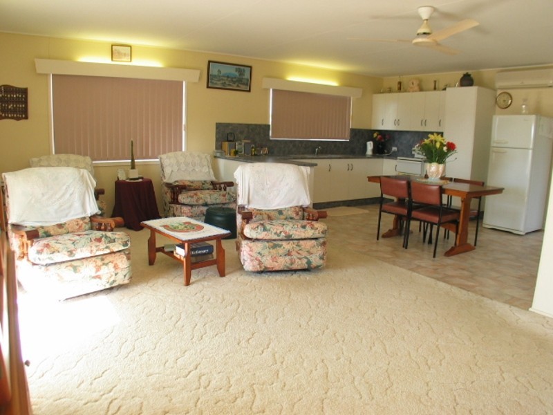 17 McDougal Street, Bowen QLD 4805