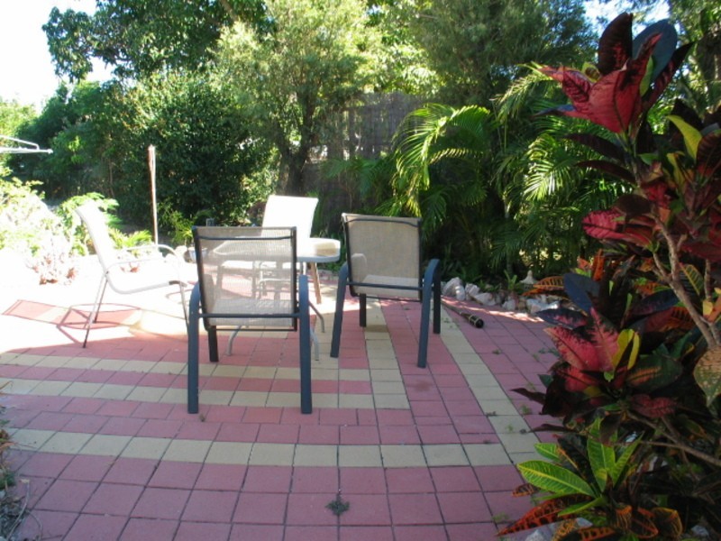 37 Gregory Street, Bowen QLD 4805