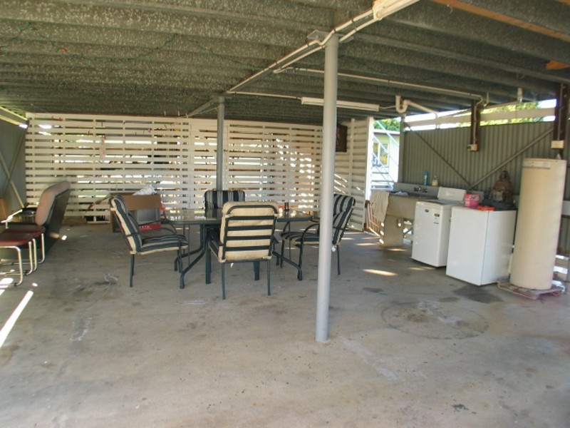 100 Gregory Street, Bowen QLD 4805