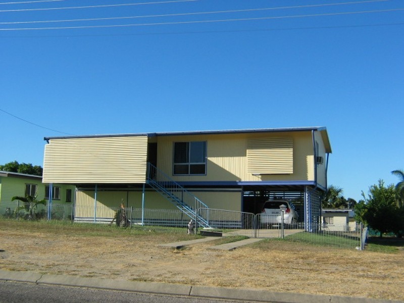 100 Gregory Street, Bowen QLD 4805