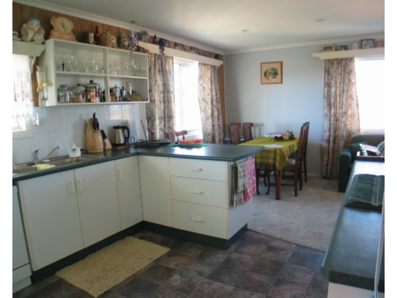 48 Wentworth Street, Bowen QLD 4805