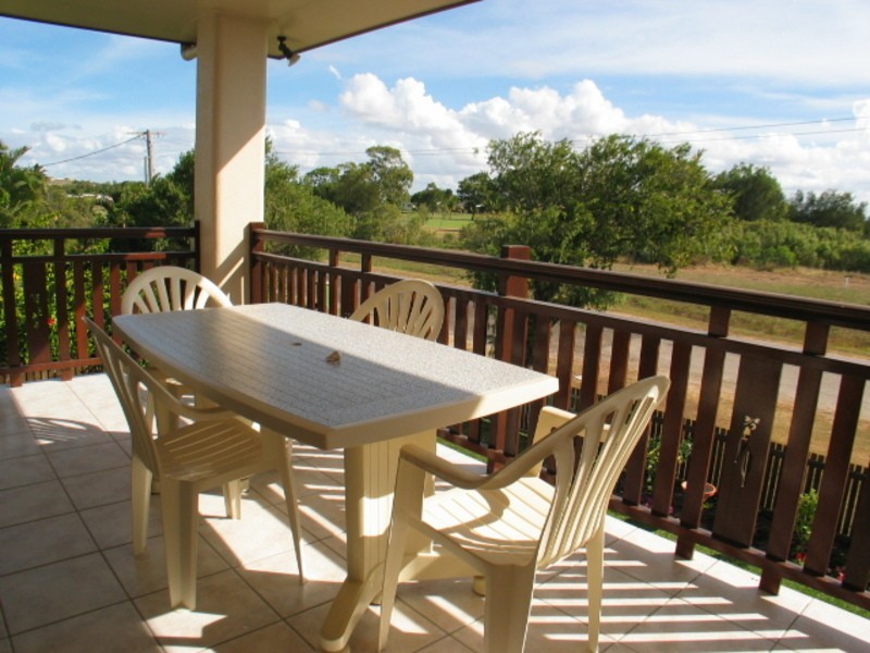 6 Nona Street, Bowen QLD 4805