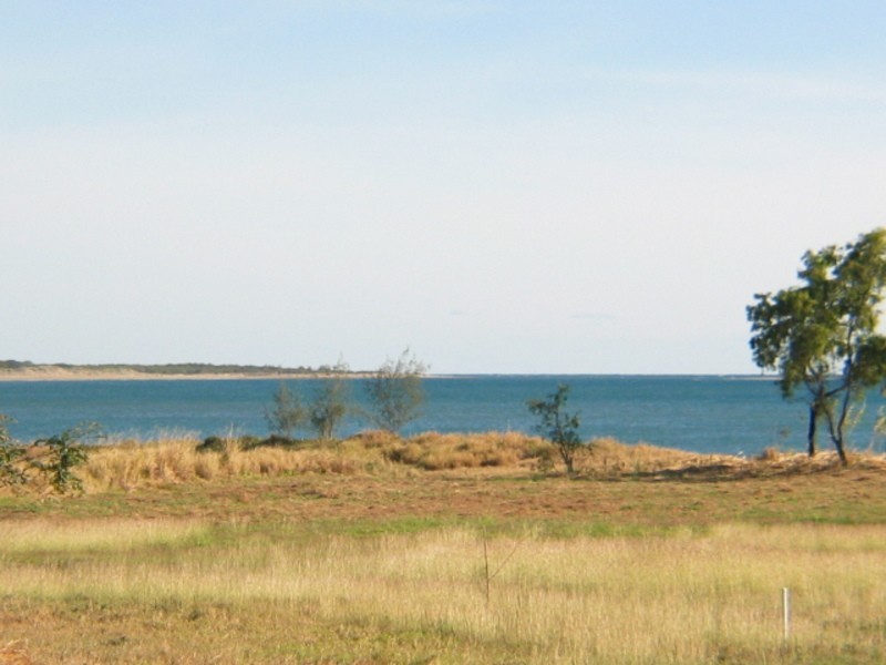 6 Nona Street, Bowen QLD 4805