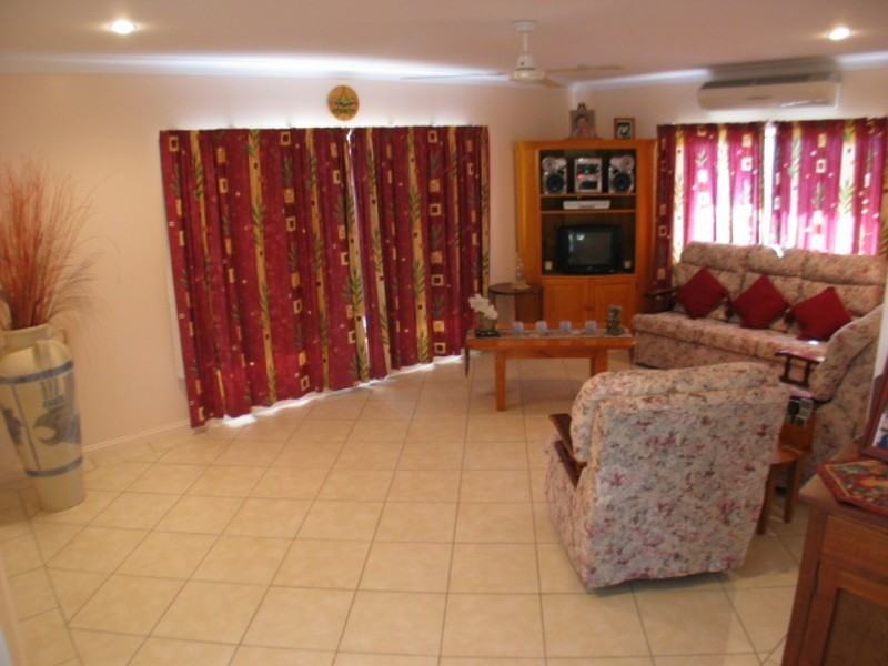 6 Nona Street, Bowen QLD 4805