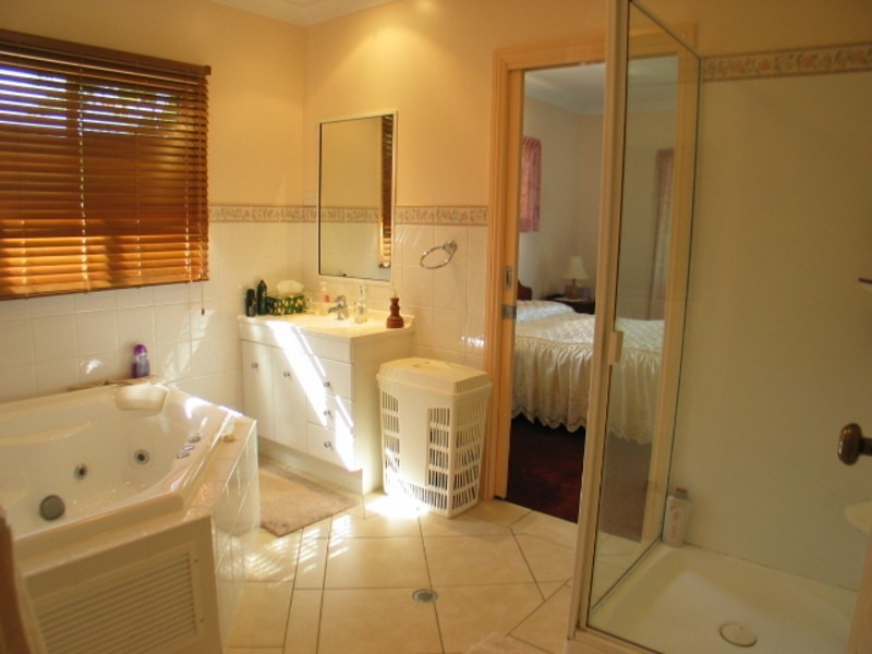 6 Nona Street, Bowen QLD 4805