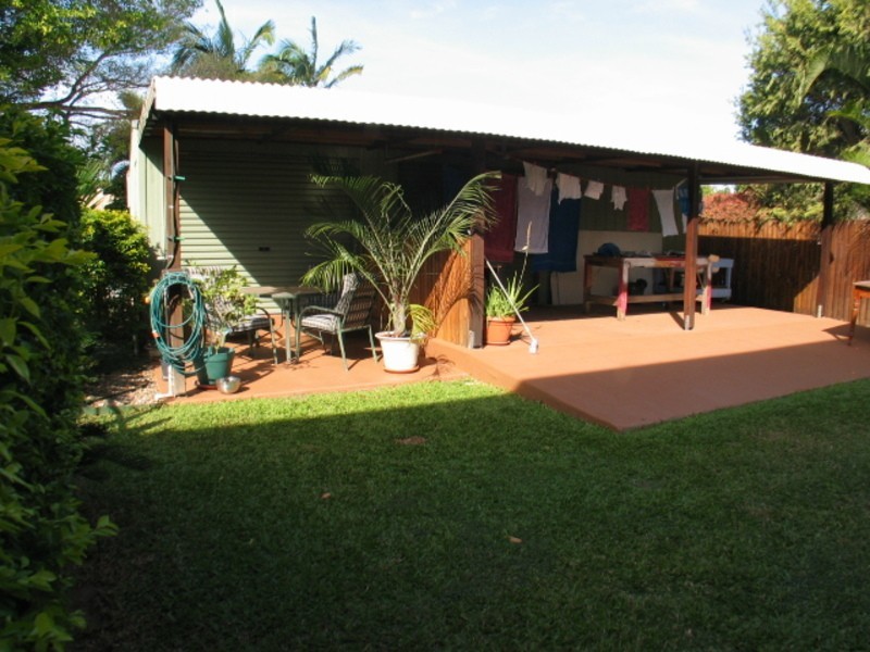 6 Nona Street, Bowen QLD 4805