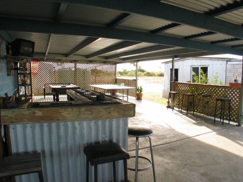 32 Thomas Road, Bowen QLD 4805