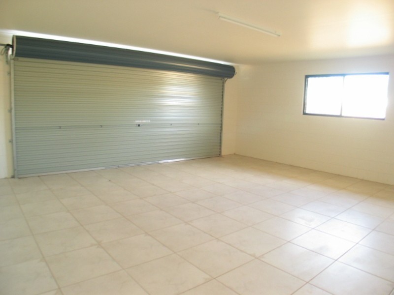 8 Hillview Place, Bowen QLD 4805