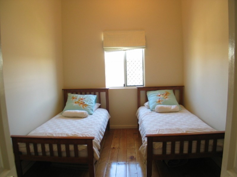 31 Livingstone Street, Bowen QLD 4805