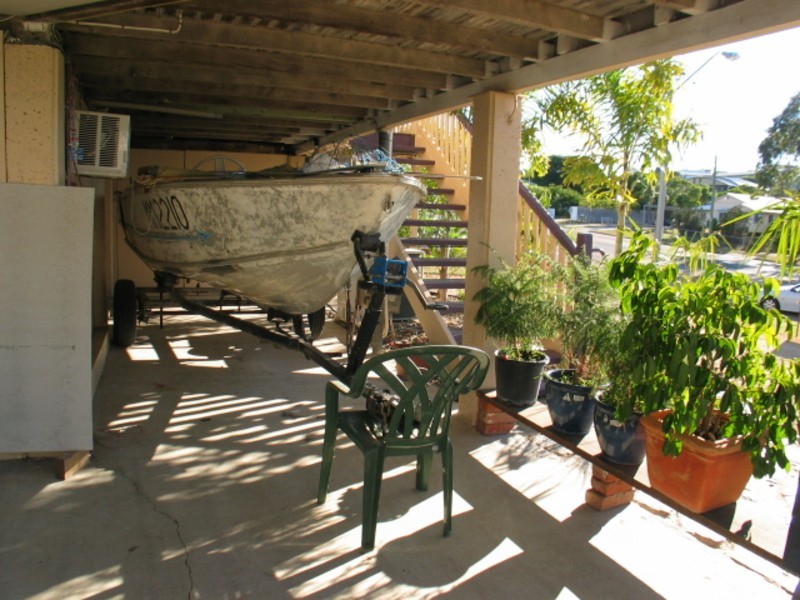 31 Livingstone Street, Bowen QLD 4805