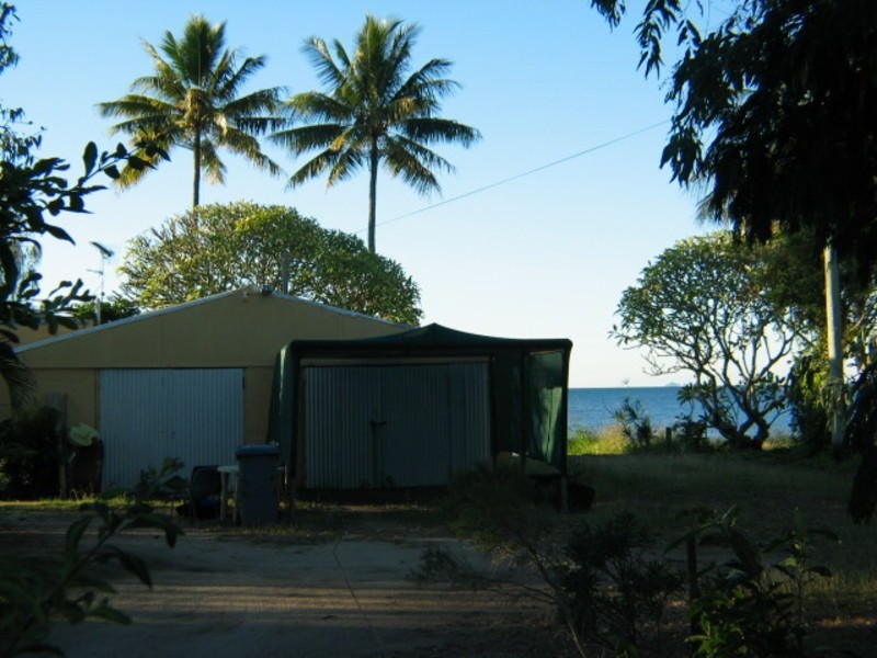 8 Howard Street, Bowen QLD 4805
