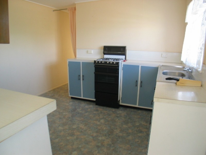 7 Hill Street, Bowen QLD 4805