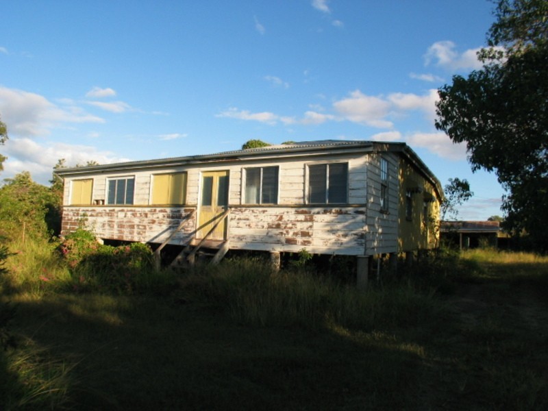 91 Railway Road, Bowen QLD 4805
