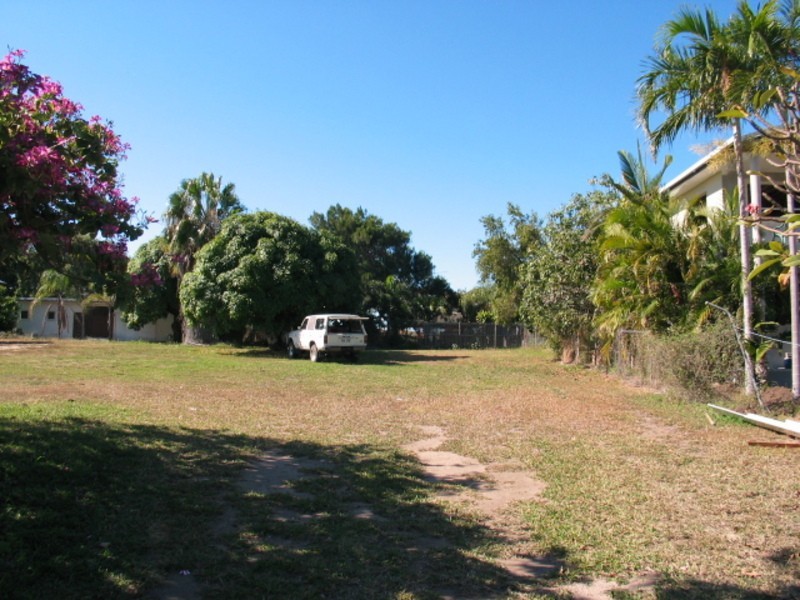 74 Whitsunday Street, Bowen QLD 4805