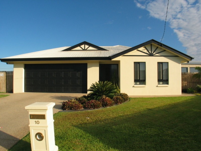 10 Schilling Court, Bowen QLD 4805