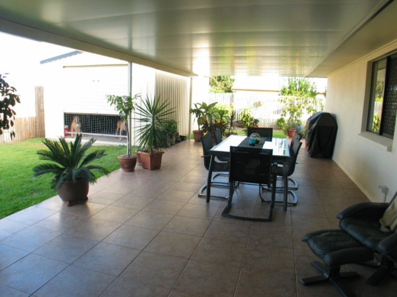 10 Schilling Court, Bowen QLD 4805