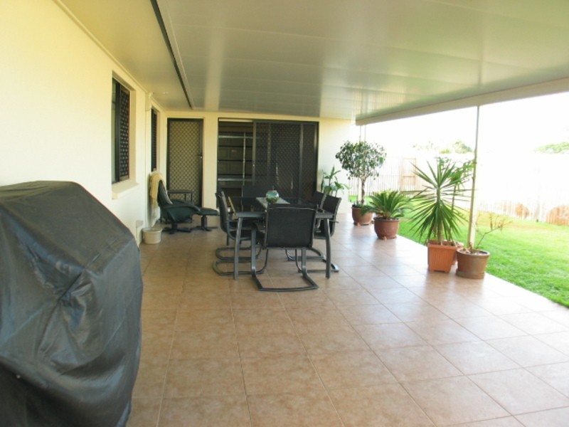 10 Schilling Court, Bowen QLD 4805