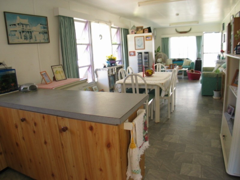 71 Whyte Avenue, Bowen QLD 4805