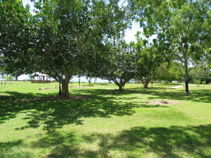 8/47 Horseshoe Bay Road, Bowen QLD 4805