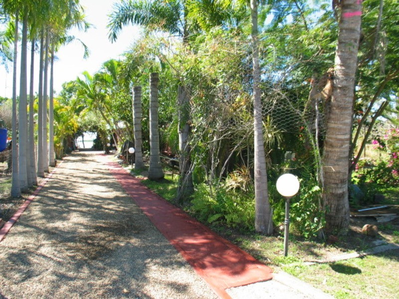 24 Baxter Avenue, Bowen QLD 4805