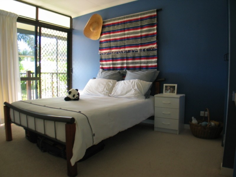 46 Whyte Avenue, Bowen QLD 4805