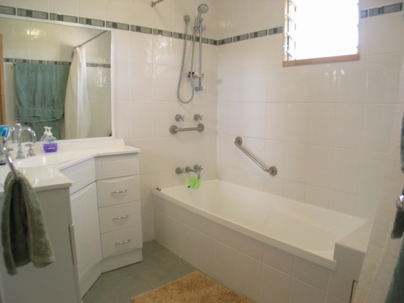 171 Telegraph Road, Bowen QLD 4805