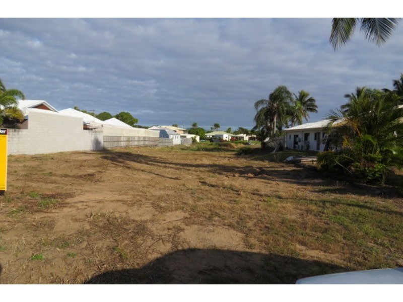93 Soldiers Road, Bowen QLD 4805