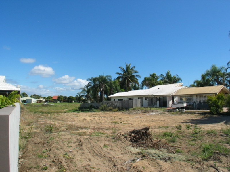 93 Soldiers Road, Bowen QLD 4805