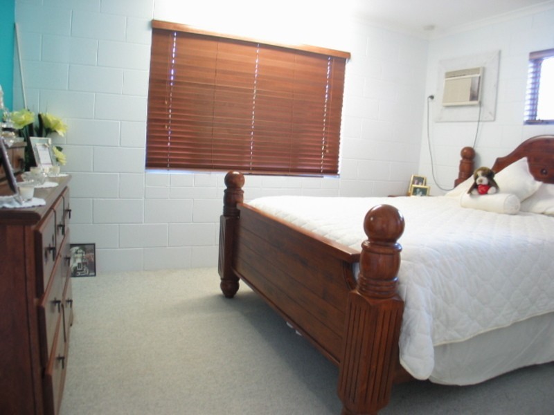8 Troyon Court, Bowen QLD 4805