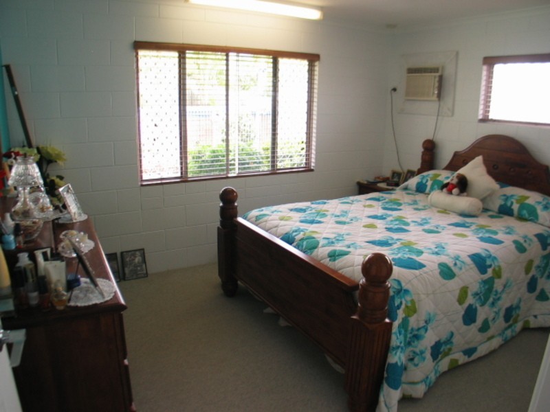 8 Troyon Court, Bowen QLD 4805
