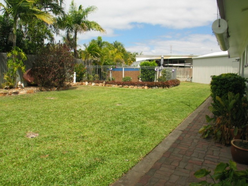 8 Troyon Court, Bowen QLD 4805