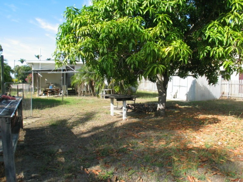 60 Williams Street, Bowen QLD 4805