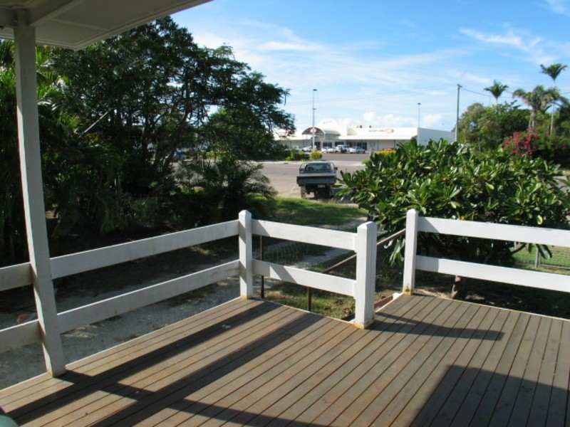 60 Williams Street, Bowen QLD 4805
