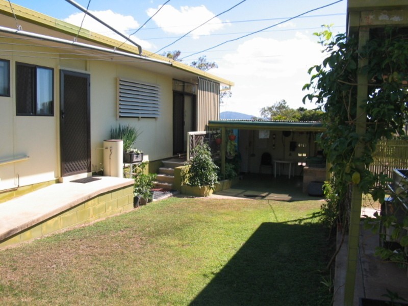 12 Sunset Crescent, Bowen QLD 4805