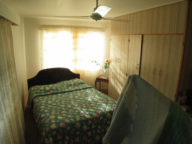 61 Whyte Avenue, Bowen QLD 4805