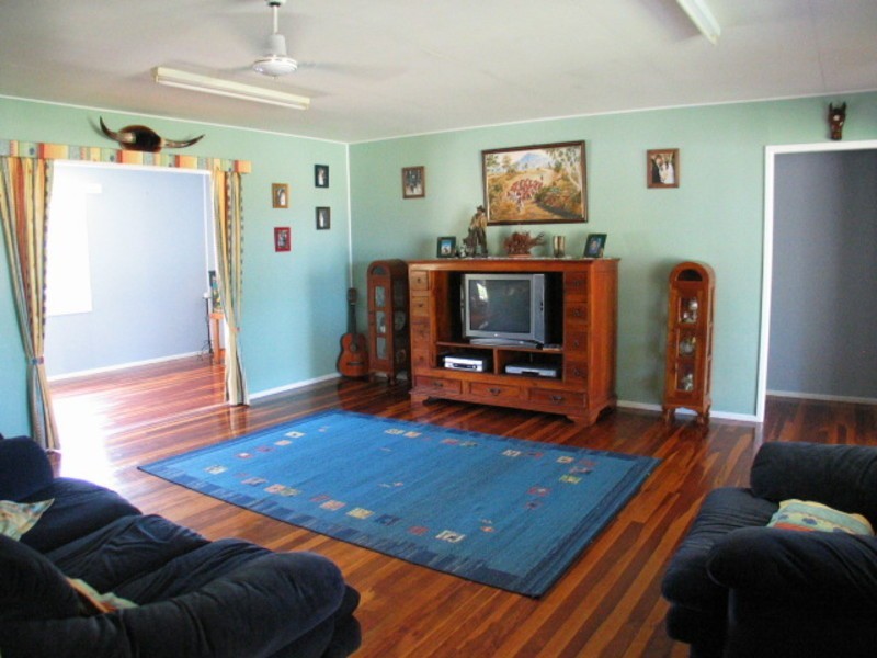 29 Telegraph Road, Bowen QLD 4805