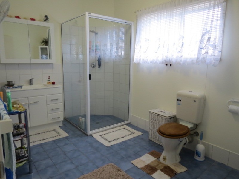 717 Bootooloo Road, Bowen QLD 4805