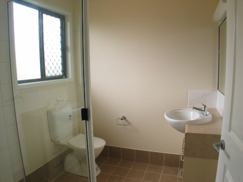 Villa 2/6 Leichhardt Street, Bowen QLD 4805