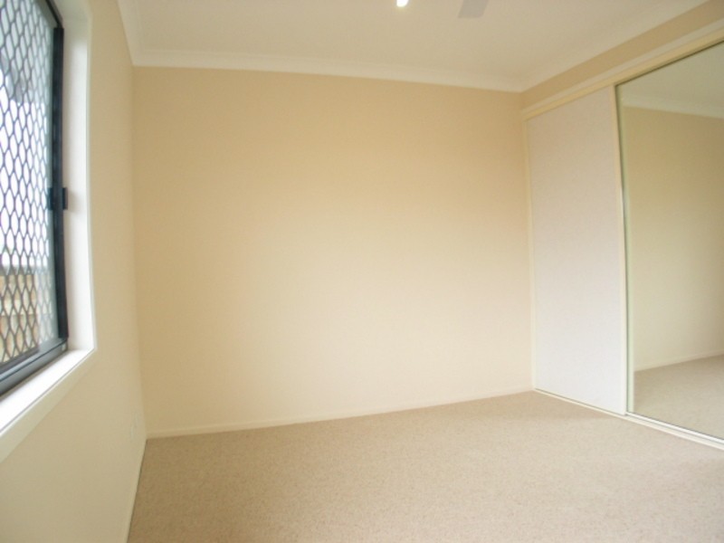 Villa 2/6 Leichhardt Street, Bowen QLD 4805