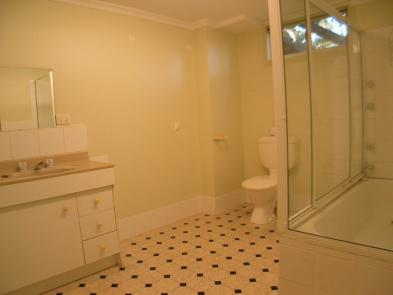 87 Horseshoe Bay Road, Bowen QLD 4805