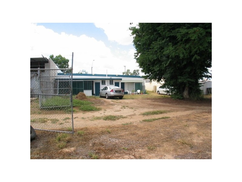 37 Stanley Street, Collinsville QLD 4804