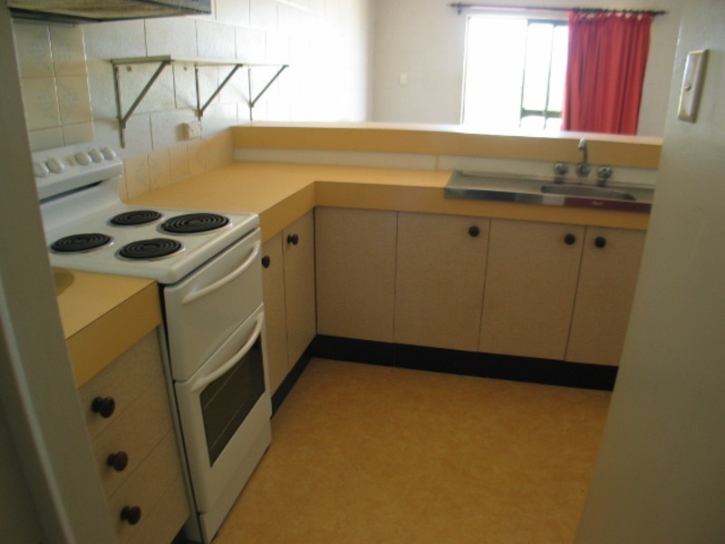 10 Poinciana Drive, Bowen QLD 4805