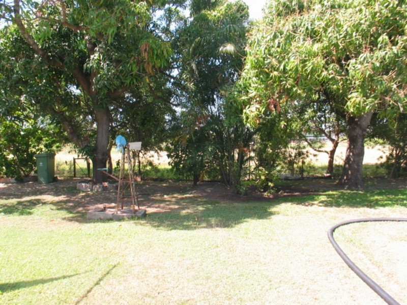 13 Mullers Lane, Bowen QLD 4805