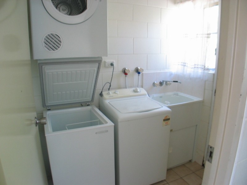 1/5 Lotus Lane, Bowen QLD 4805