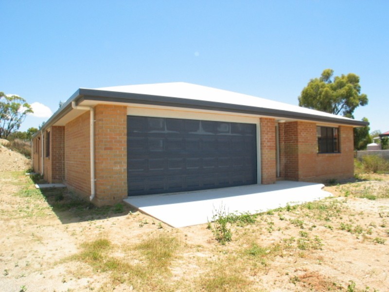 37 Brampton Drive, Bowen QLD 4805