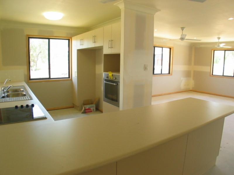 37 Brampton Drive, Bowen QLD 4805