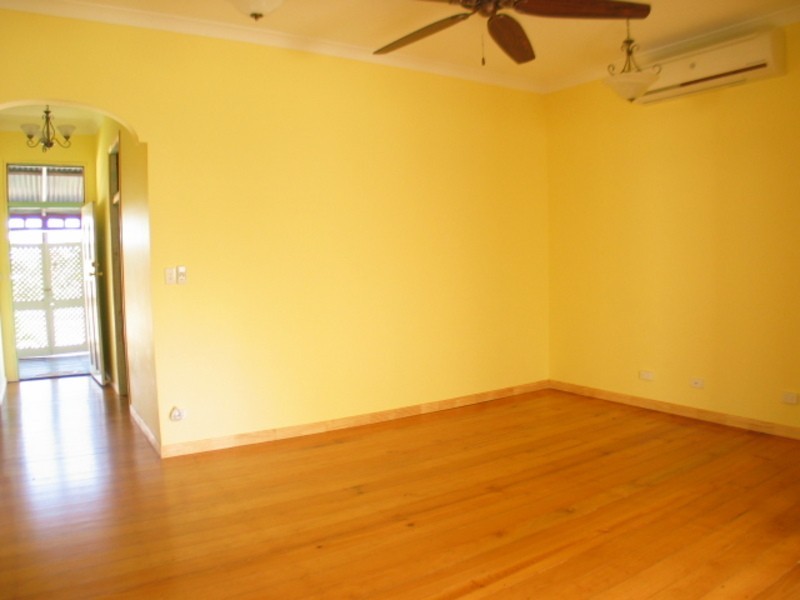 75 Williams Street, Bowen QLD 4805