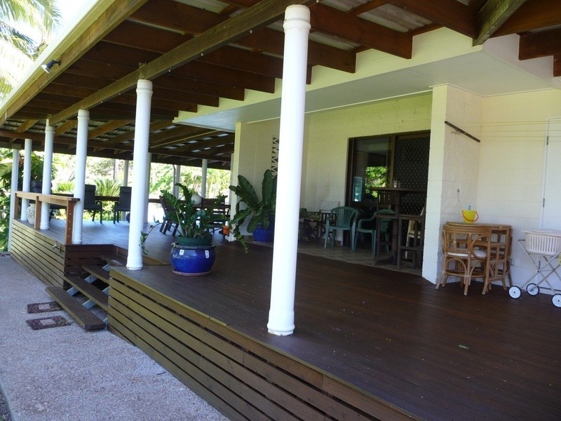 53 Murrays Bay Road, Bowen QLD 4805