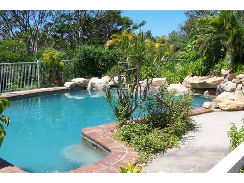 53 Murrays Bay Road, Bowen QLD 4805